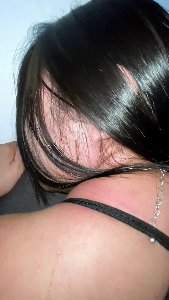 Lezzetli götlü ateşli üvey kız kardeş karşı koyamadım