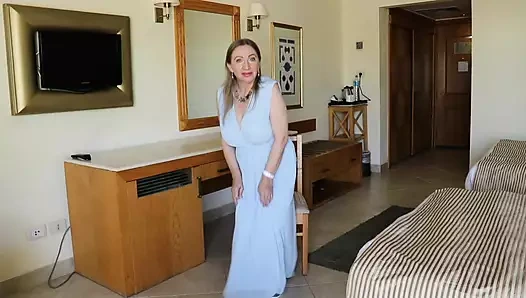 Ateşli büyük memeli genç erkek avcısı genç erkekleri seks için nasıl cezbediyor derlemesi