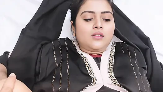Açık havada güzel Hintli bangla baldız romantik sikiş videosu.