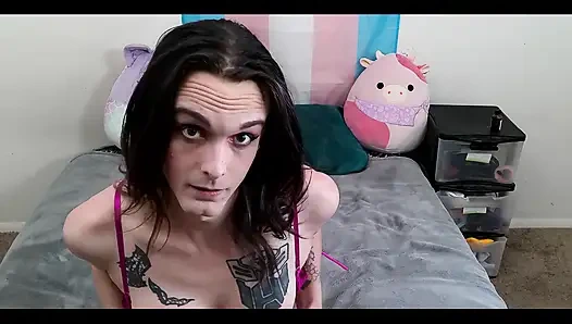 O minik taşaklara tokat at, zaten onlara ihtiyacın yok