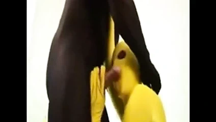 Lateks aşk renk tanımaz (müzik videosu)