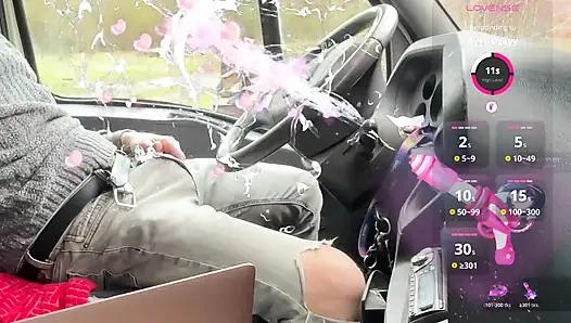 Kamyonumdaki dinlenme alanı azdırıyor - spontane karşılaşma