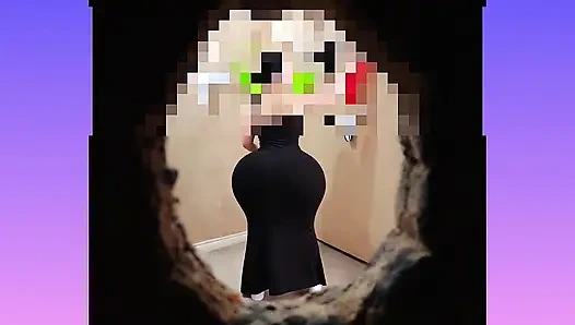 Büyük götlü güzel hareket ediyor