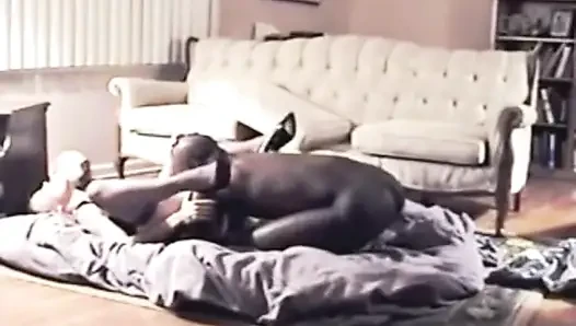 Aldatılan orta yaşlı seksi kadın - aldatan evli kadın