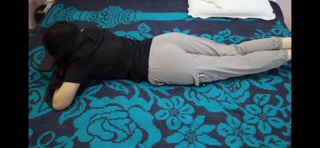 Üvey kız kardeşime seks evlendikten sonra iyi geceler kutlamasını öğretti lütfen bana Hintçe sesli Hintli ateşli üvey kız kardeşe porno öğret desifilmy45 slimgi