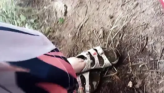 Ayakkabılarını ıslatmaya izin var mı?