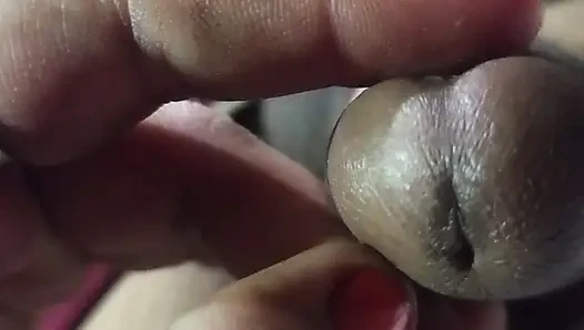 Meri Bhabhi ne mera land Apni Bed par thook laggake khda kiya