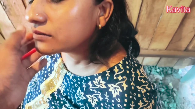 Hintli kavita ve tatya piknik çadırında sikişiyor