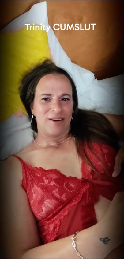 Trinity cumslut sperm uzmanı | Klip 1