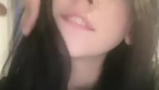 Aislyembury videosu