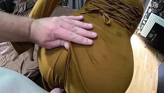 Bayan hood yaramaz bir peri masalı sürtük gibi sikiliyor - kahverengi pelerin üzerinde çifte boşalma 291