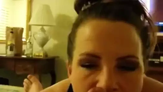 Milf otel oda oral seks becerileri