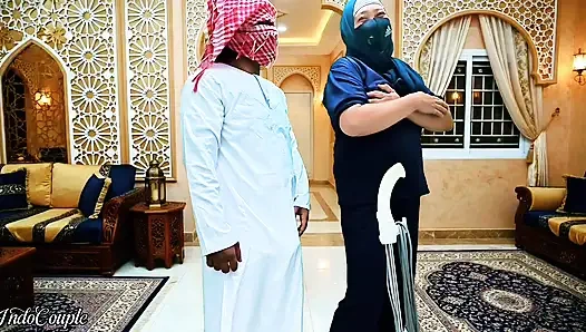 Muslim Hijab Enak bos Perawan Bandung pengen aku nyepong kontol kecil pembantu rumah tangga di Saudi