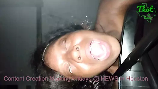 Teksas'ta thot - ev yapımı amatör seks - yabancılar karımı duvar deliğinde prezervatifsiz ve prezervatifsiz sikiyor