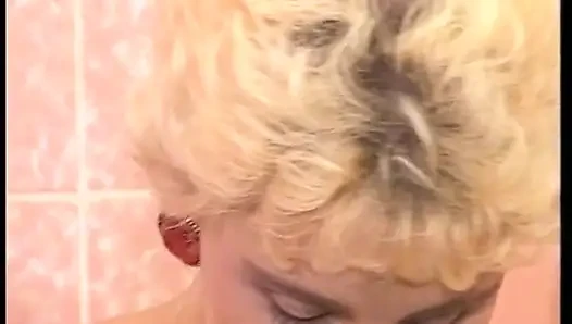 Hairy MILF slut masturbates under shower