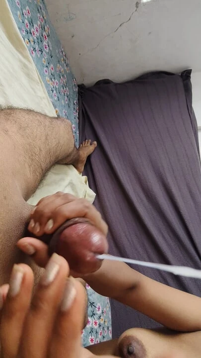 Priya bhabhi sucked my cock for the first time with her tongue.