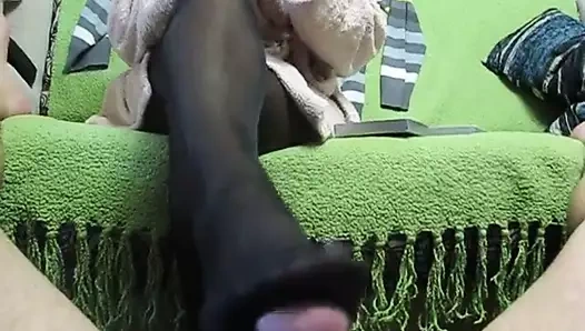 Footjob içinde siyah külotlu çorap 2