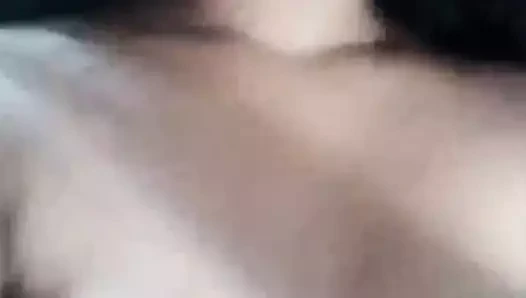 kız arkadaşım çıplak poz