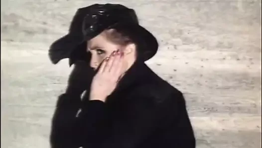 verilen hizmetler için (1984)