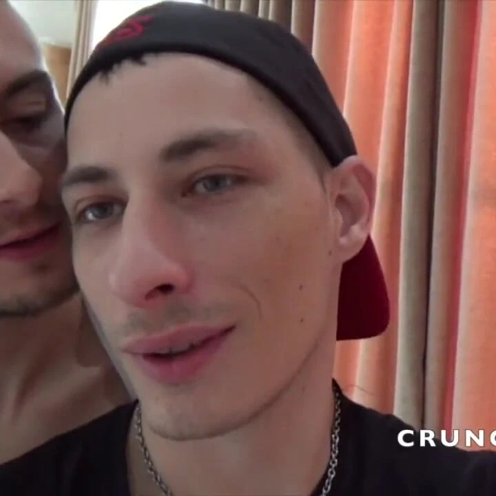 Fabien ve Jerem ile Londra'da amatör seks kaseti