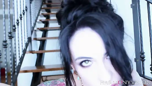 Sansasyonel hatun sikiliyor ve dölleniyor