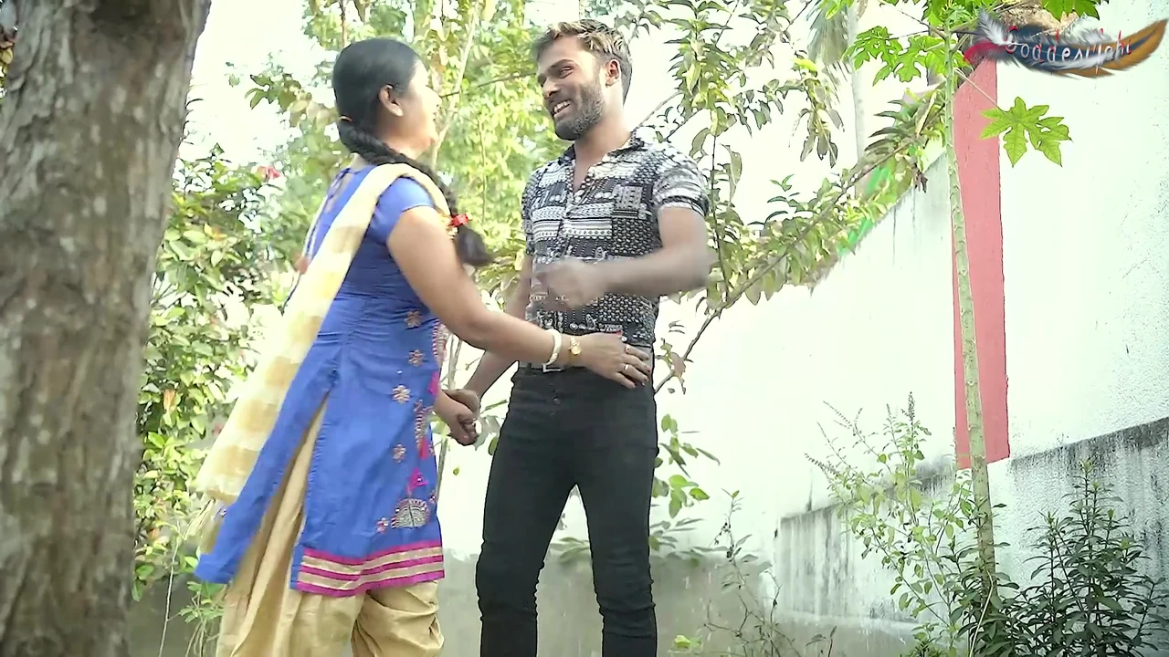 इंडियन  देसी  बॉयफ्रेंड  हार्डकोर  फ़क  विथ  गर्लफ्रेंड  इन  थे  पार्क  ( हिंदी  ऑडियो  )