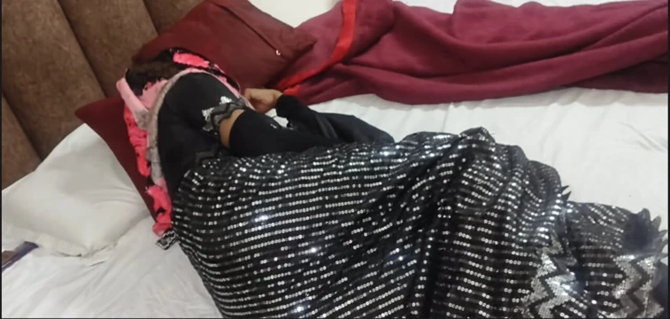 +18 Indian desi wife enjoys waiving her tuition fees