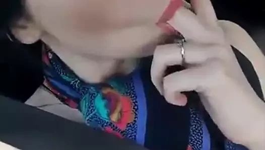 se moja los dedos