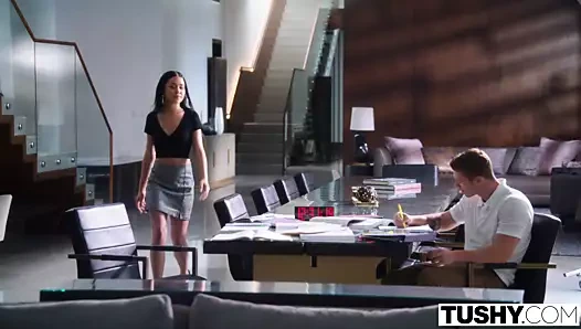 Tushy – minyon tatlı ryder bütün gün ve gece anal rüyalar