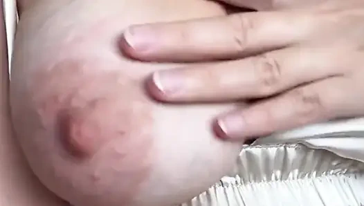 Güzel Asılı Sandık