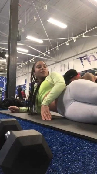 Instagram thot canlı antrenman yapıyor