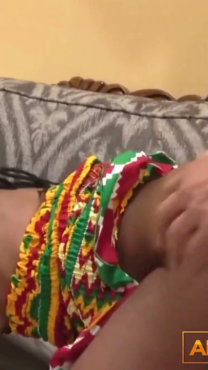Gerçek siyah amatör orta yaşlı seksi kadın bakış açısı oyuncu seçmeleri ve ıslak amcık sikişi | Klip 1