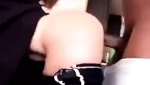 Kocası geri dönmeden çabuk