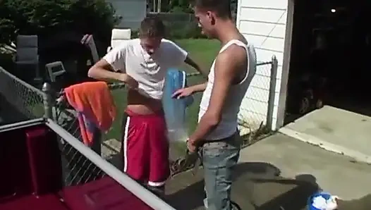 Genç ve sıkı seks yapıyor