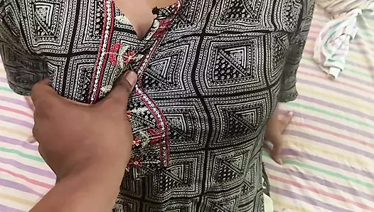 Arkadaşımın karısını Mandirmani oteline götürerek eğlendim.