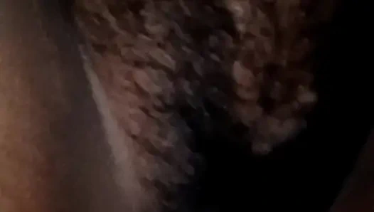 Hintli evli kadın kocasıyla sikişiyor