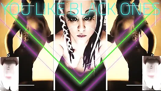 Şımarık üvey kız kardeş büyük zenci yarağı pornonuzu buldu şimdi gerçekten emdiğini görmek istiyor