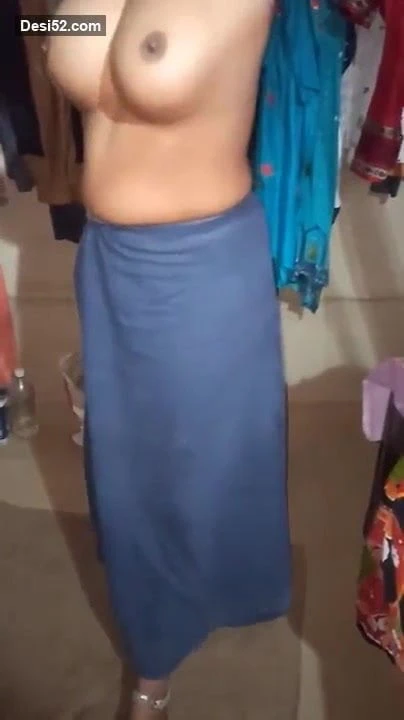 Boudi soyunma çıplak