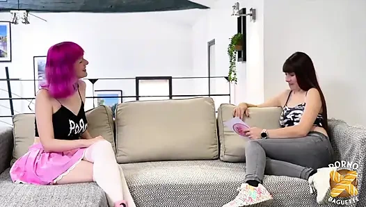 Lily, azgın kız, iki yarakla sikilmek istiyor