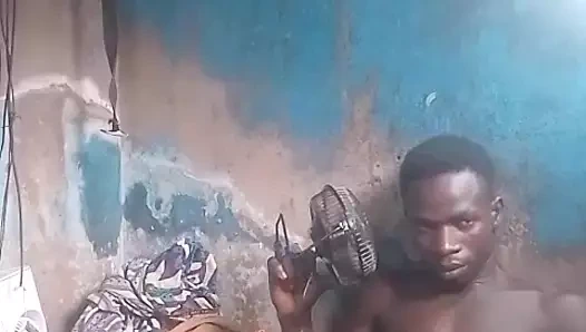 Zenci kadınla sikişmeyi seviyorum