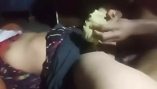 Aradı, alacak, ona susamışını gösterir misin?