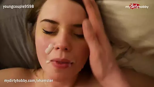 Mydirtyhobby - minyon busty sarışın bir yabancıya biniyor!