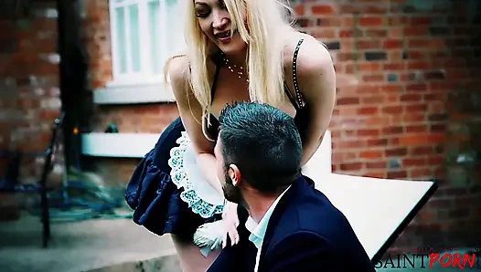 Tamara Grace çiğ sikişiyor ama her zaman yutuyor