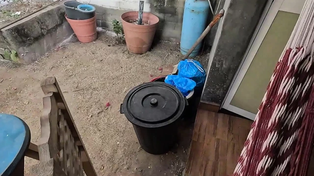 Yarağımı emme sadece taşaklarımı em ve yala ve dölümü yut #4