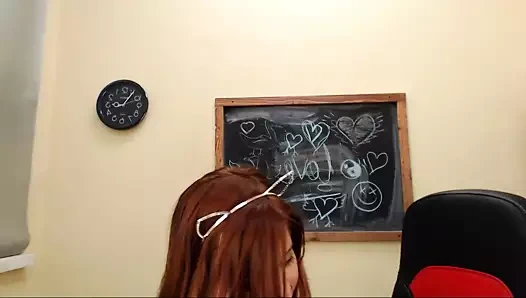 Müthiş Asya doğal busty kız Mastürbasyon üzerinde web kamerası