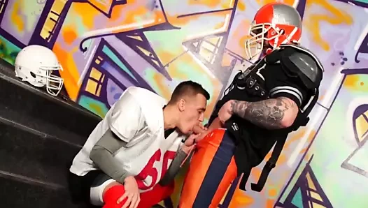 Hot nerdy babe fucked by bisexual guys