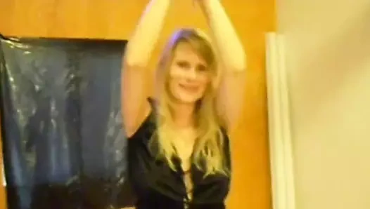 Bir boğa boynuzu üzerinde Cuming