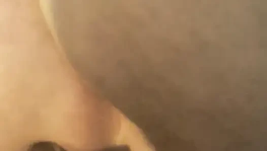 Seksi olgun ateşli iri güzel kadın orta yaşlı seksi ev hanımı ve kocası yalıyor ve sikişiyor