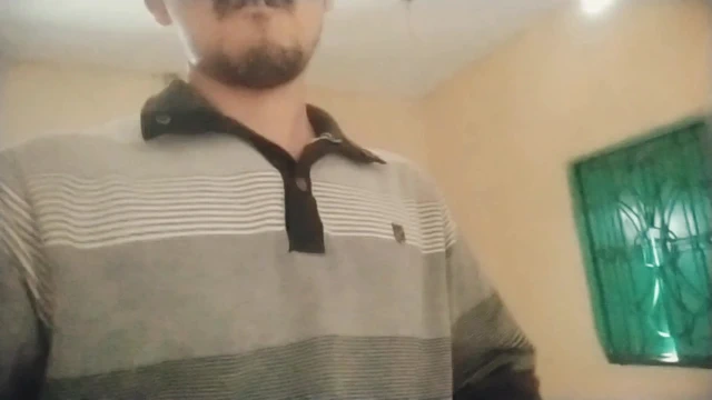 Kız arkadaşımın evini yanlış bir şekilde ziyaret ettim ve sonunda ne olduğunu gördüm. Sutyenini sik, edepsiz yüksek sesle mastürbasyon ve boşalma