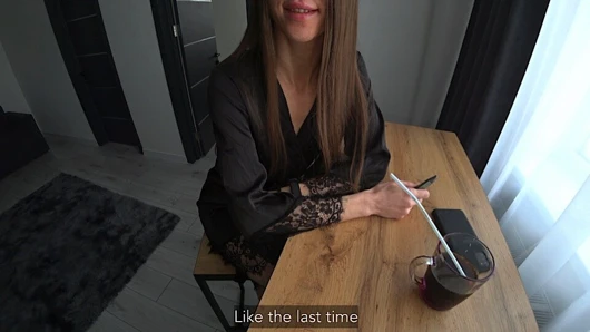 Gerçek hile. kocası evde değilken karısının evine komşu getirmesi